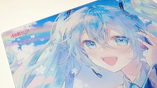 初音ミクとWALLHACKのコラボ第2弾「Summer Miku」ガラスマウスパッド本日発売