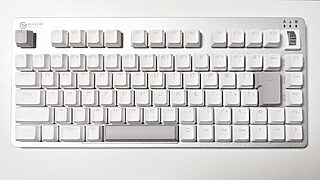 【レビュー】ELECOM GAMING V custom VK520L 75%メカニカルゲーミングキーボード