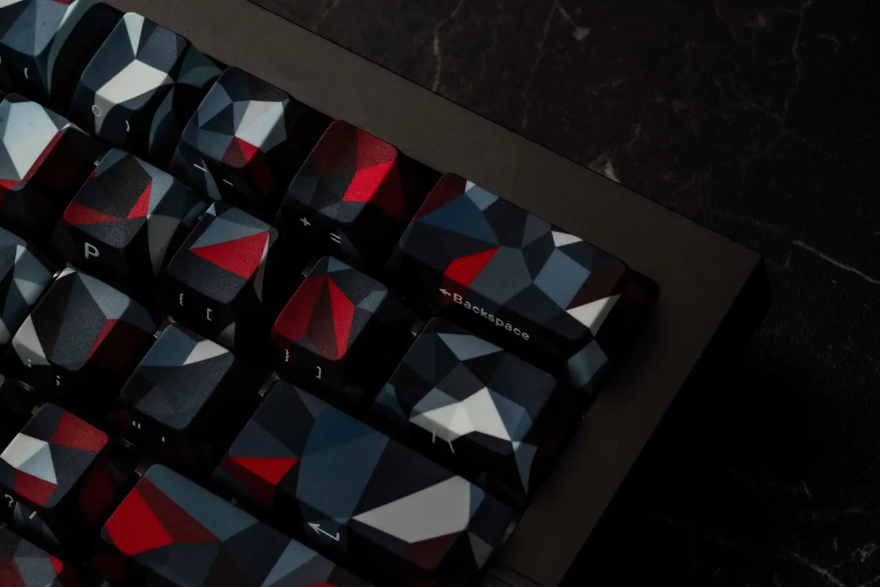 HYPESHOPがプロゲーマーTakeJ監修のカスタムキーボードを発売 – Gear