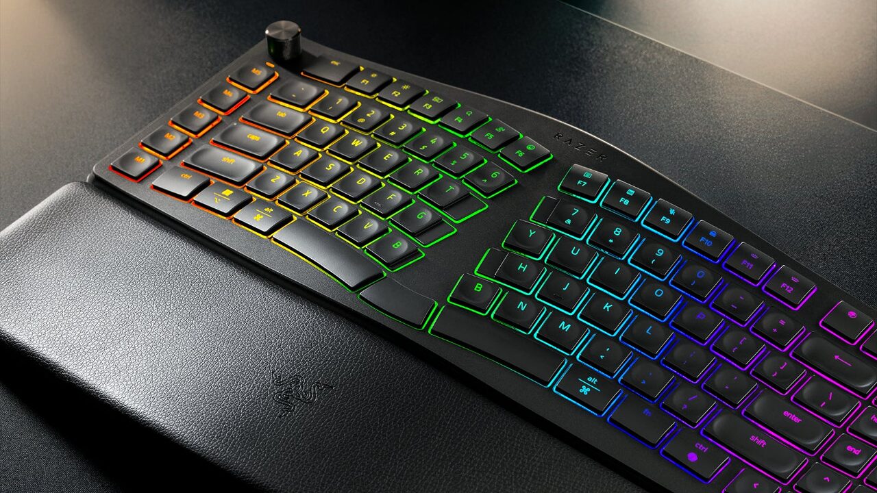 Razer、エルゴノミックキーボード「Pro Type Ergo」を発売